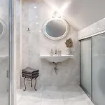 Zemaitijos Versatile 12ppl Triplex * Vilna