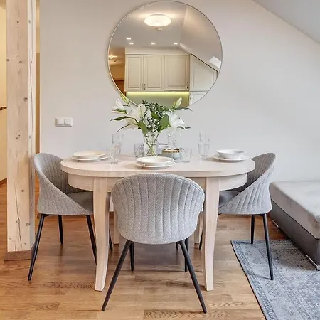 Апартаменты Zemaitijos Versatile 12ppl Triplex Вильнюс