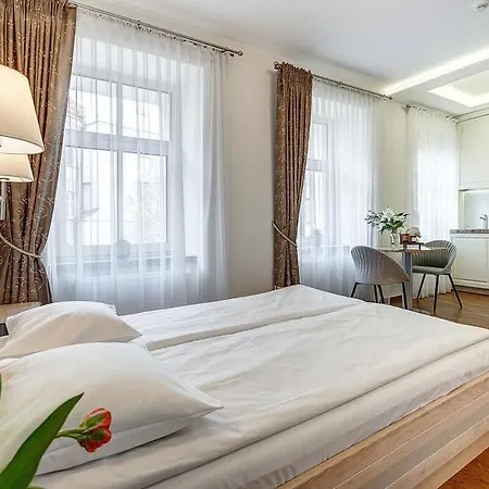 Zemaitijos Versatile 12ppl Triplex Апартаменты *