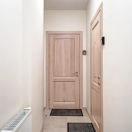 Zemaitijos Versatile 12ppl Triplex Вільнюс