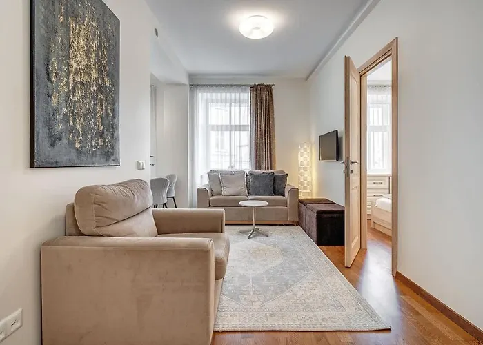 Butas Zemaitijos Versatile 12ppl Triplex *