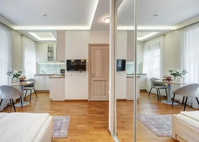 Butas Zemaitijos Versatile 12ppl Triplex Vilnius