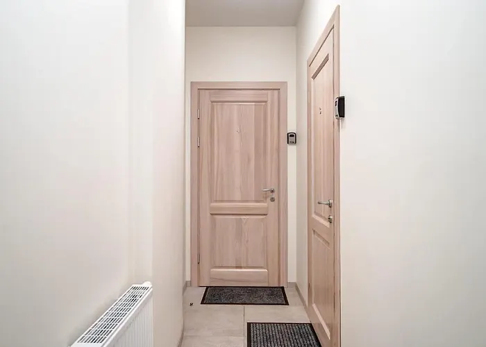 Zemaitijos Versatile 12ppl Triplex וילנה